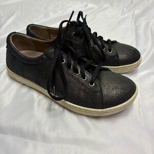 Birkenstock Arran Women’s 40 Low Top Leather Low Top Sneakers in Black Metallic